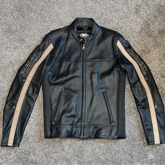 Harley Davidson Men's Perforated Breathable Black Leather Riding Jacket Medium - Picture 1 of 11